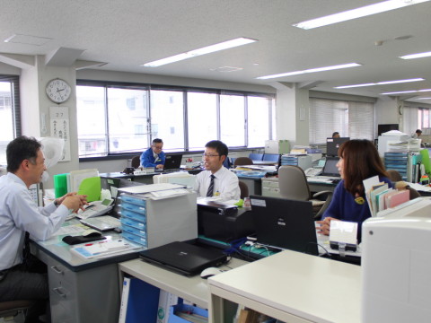 一日の仕事の流れ image02